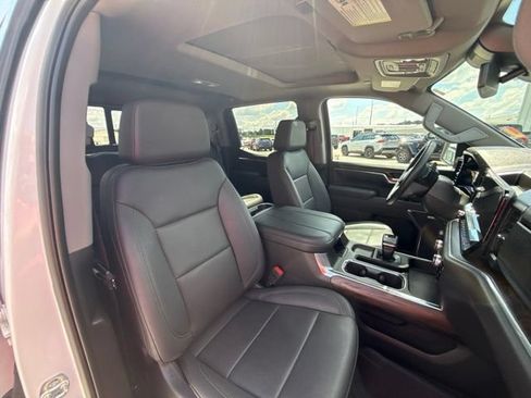 Used 2025 GMC Sierra 1500 SLT w/ SLT Premium Plus Package RWD image 21