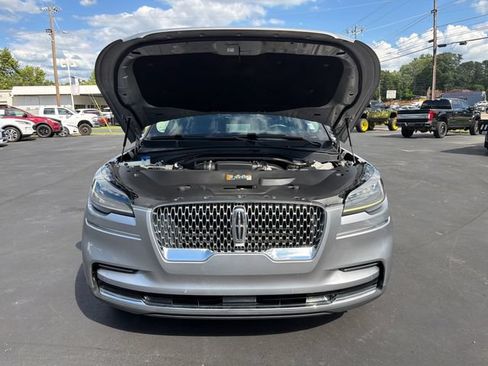 Used 2021 Lincoln Aviator AWD w/ Elements Package image 13