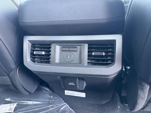New 2026 Ford F250 Lariat w/ Lariat Premium Package AWD/4WD image 15