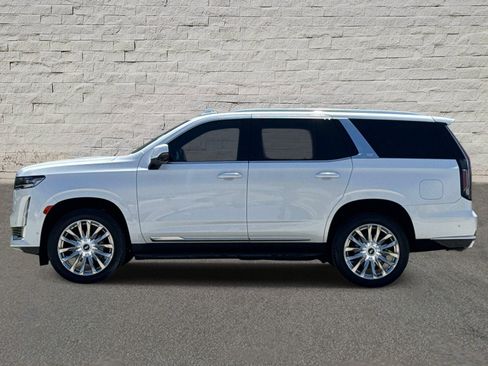Certified 2024 Cadillac Escalade Premium Luxury AWD/4WD image 2