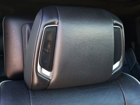 Used 2021 Cadillac Escalade ESV Sport image 26