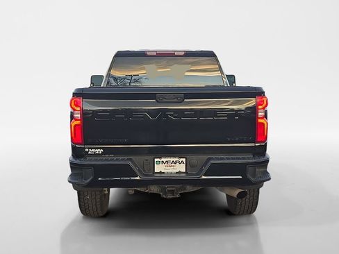 Used 2020 Chevrolet Silverado 2500 Custom image 4
