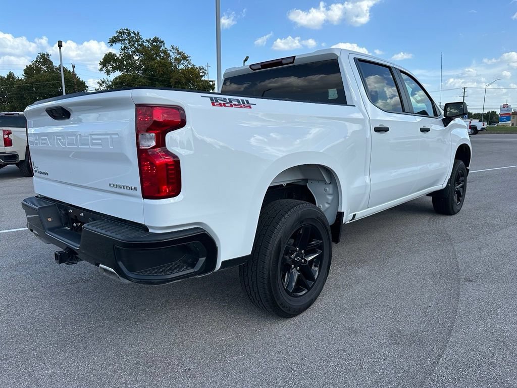 Used 2025 Chevrolet Silverado 1500 Custom Trail Boss AWD/4WD image 8