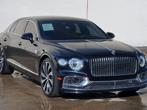 Used 2023 Bentley Flying Spur Azure AWD/4WD image 76