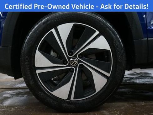 Certified 2024 Volkswagen Taos SE image 66
