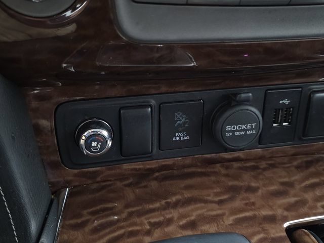 Used 2019 Nissan Armada Platinum w/ Interior Lighting Package AWD/4WD image 24