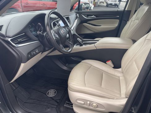 Used 2018 Buick Enclave Premium w/ Experience Buick Package image 12