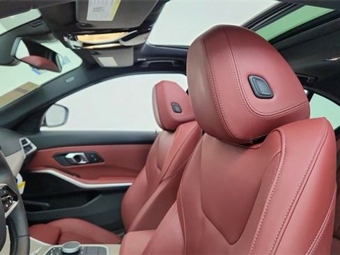 Used 2025 BMW 330i xDrive Sedan image 33