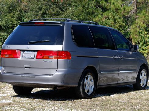 Used 2000 Honda Odyssey EX image 11