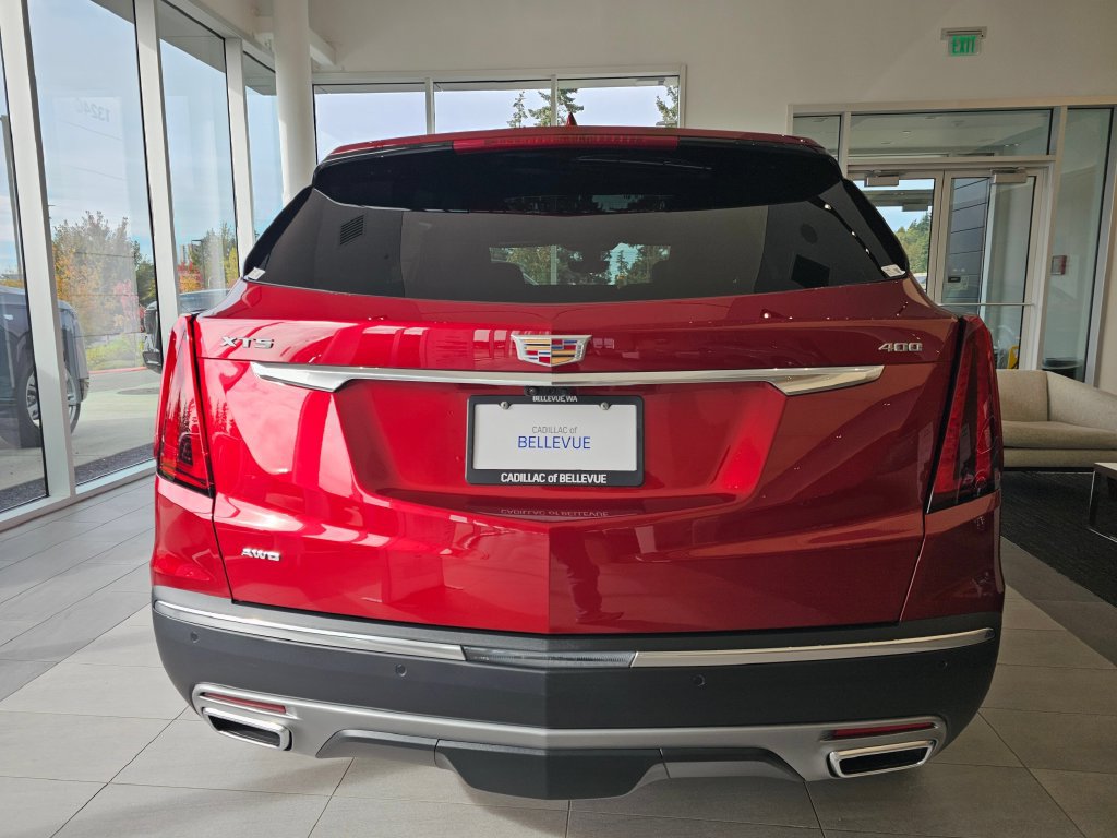 New 2026 Cadillac XT5 Premium Luxury w/ Driver Assist Package AWD/4WD image 5