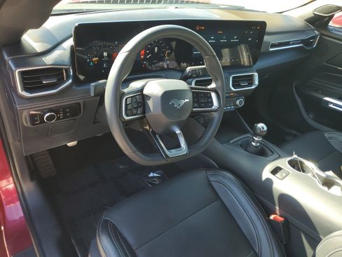 Certified 2025 Ford Mustang GT Premium image 16