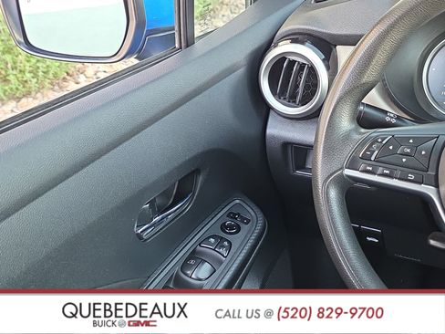 Used 2021 Nissan Versa SV FWD image 21