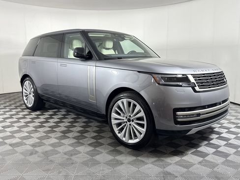 New 2026 Land Rover Range Rover Long Wheelbase SE AWD/4WD image 7