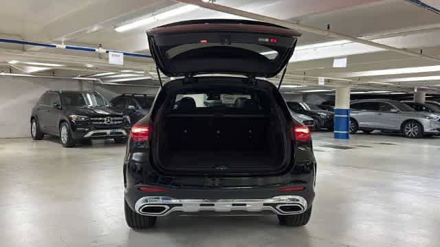 Certified 2026 Mercedes-Benz GLC 300 4MATIC image 7