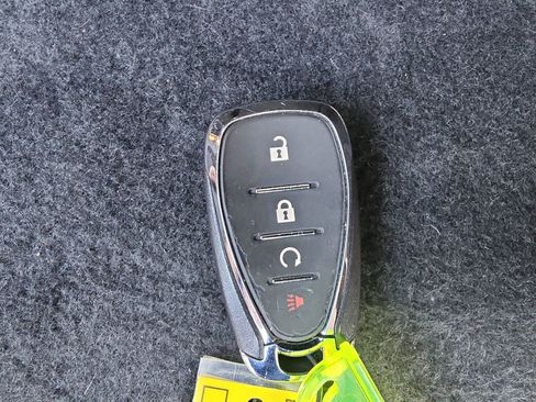 Used 2024 Chevrolet Trax LT w/ Driver Confidence Package FWD image 26