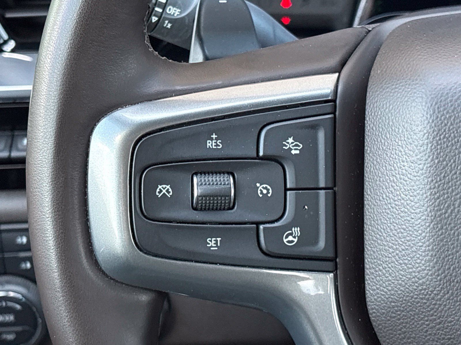 Used 2024 Chevrolet Silverado 1500 LTZ w/ LTZ Premium Texas Edition AWD/4WD image 31