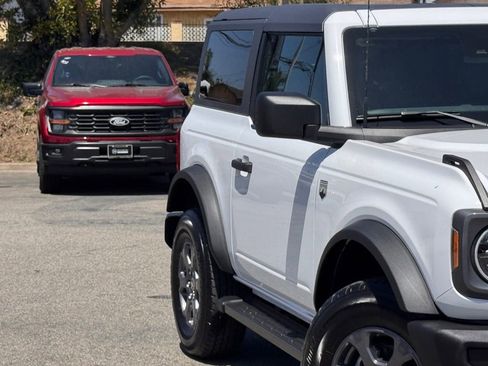 Used 2024 Ford Bronco Big Bend AWD/4WD image 5