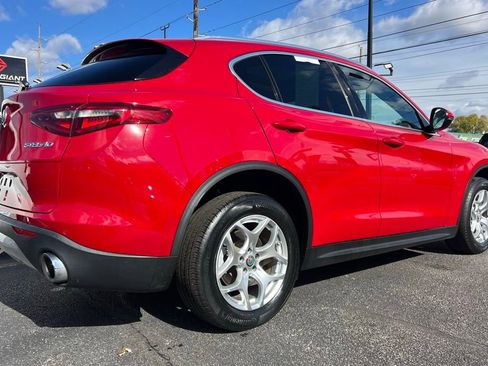 Used 2020 Alfa Romeo Stelvio Sport w/ Cold Weather Package image 8