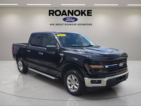 Used 2025 Ford F150 XLT w/ Equipment Group 301A Standard AWD/4WD image 13