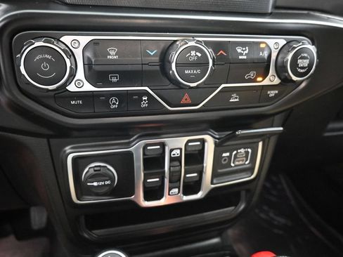 Used 2022 Jeep Wrangler Unlimited Sport AWD/4WD image 20