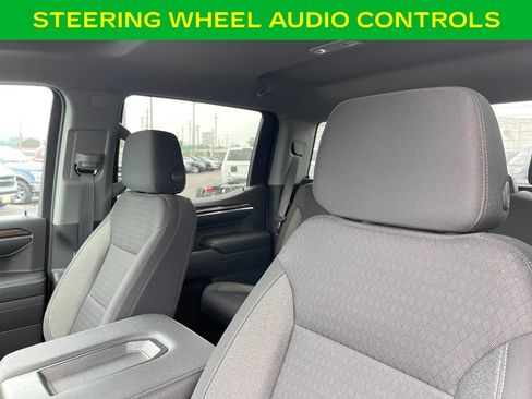 Used 2022 Chevrolet Silverado 1500 LT AWD/4WD image 16