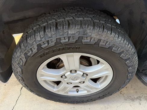 Used 2014 Toyota Sequoia SR5 image 13