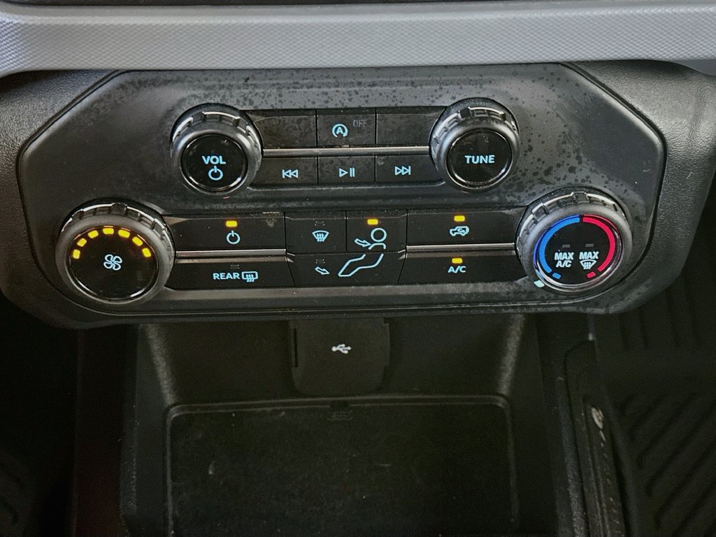 Used 2022 Ford Bronco 4-Door AWD/4WD image 18