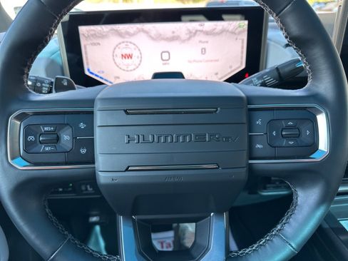 Used 2024 GMC Hummer EV 3X w/ Omega Edition AWD/4WD image 32