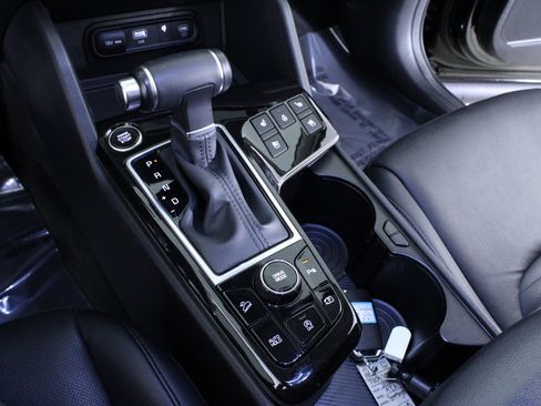 Used 2023 Kia Sportage SX image 29