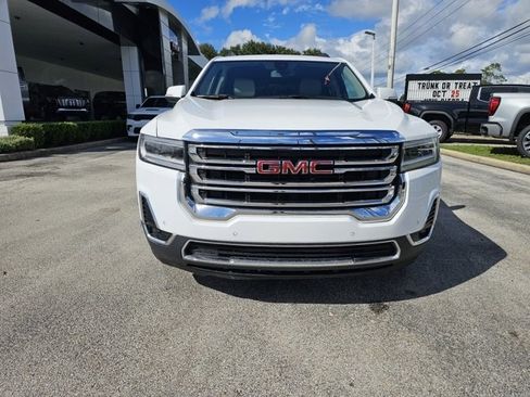Used 2023 GMC Acadia SLT image 8