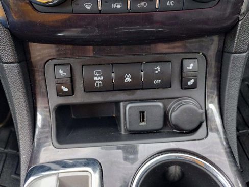 Used 2015 Buick Enclave Leather image 38