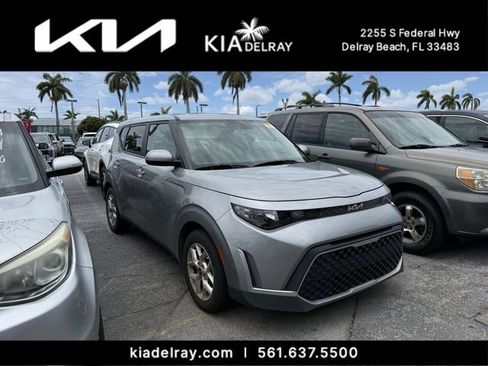 Certified 2023 Kia Soul LX w/ LX Technology Package FWD image 1