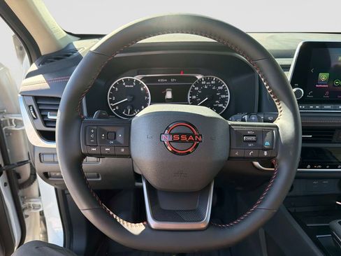 Used 2026 Nissan Rogue SV w/ Rock Creek Premium Package AWD/4WD image 33