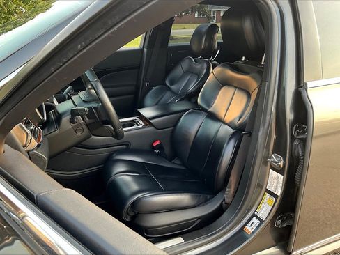 Used 2019 Lincoln Continental Premiere image 25