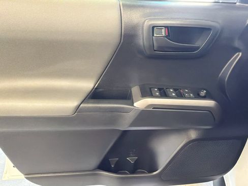 Used 2023 Toyota Tacoma SR5 image 18