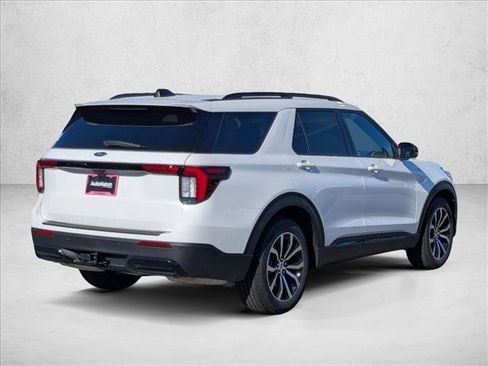 New 2026 Ford Explorer ST-Line w/ Premium Package image 2