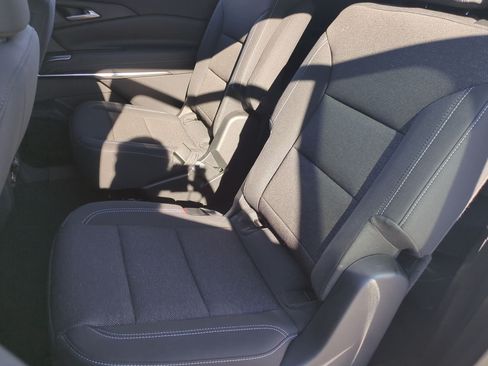 New 2026 Chevrolet Traverse LT FWD image 24