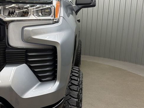 Used 2026 Chevrolet Silverado 1500 LT Trail Boss AWD/4WD image 13