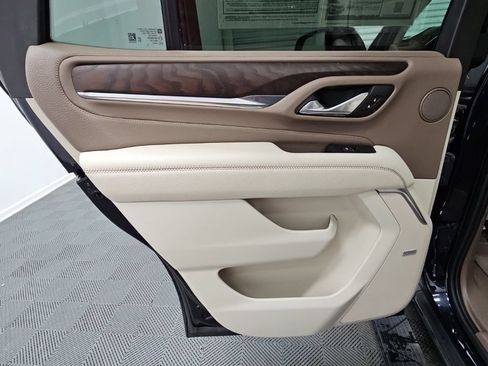 Used 2022 GMC Yukon Denali AWD/4WD image 36