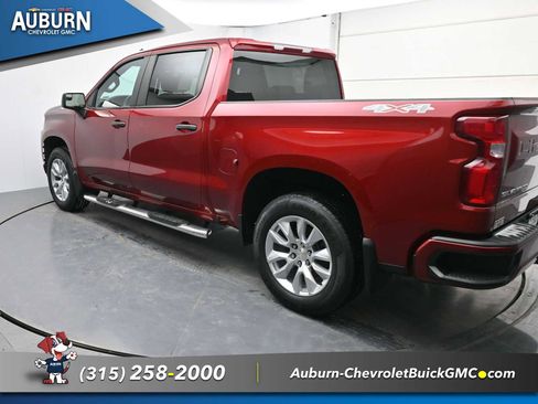 Used 2021 Chevrolet Silverado 1500 Custom image 11