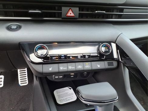 New 2026 Hyundai Elantra SEL Sport FWD image 21