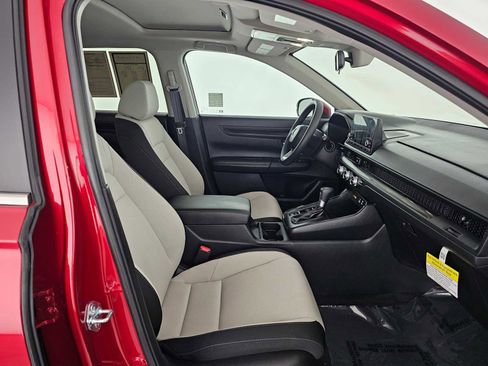 Used 2025 Honda CR-V EX image 10