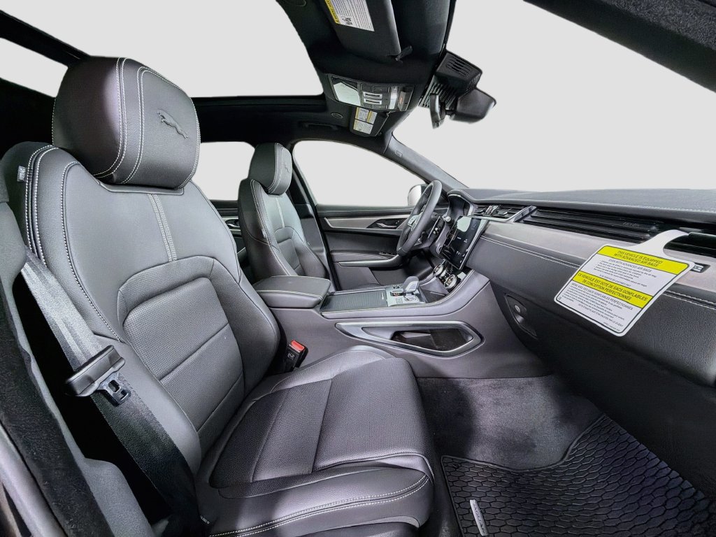 New 2026 Jaguar F-PACE R-Dynamic S AWD/4WD image 30