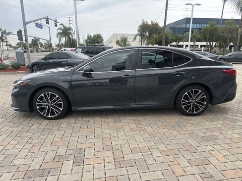 Used 2025 Toyota Camry XLE image 2