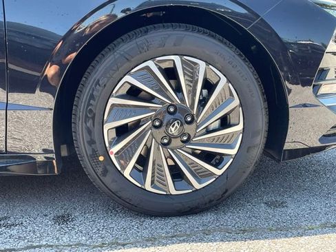 New 2025 Hyundai Sonata SEL image 28