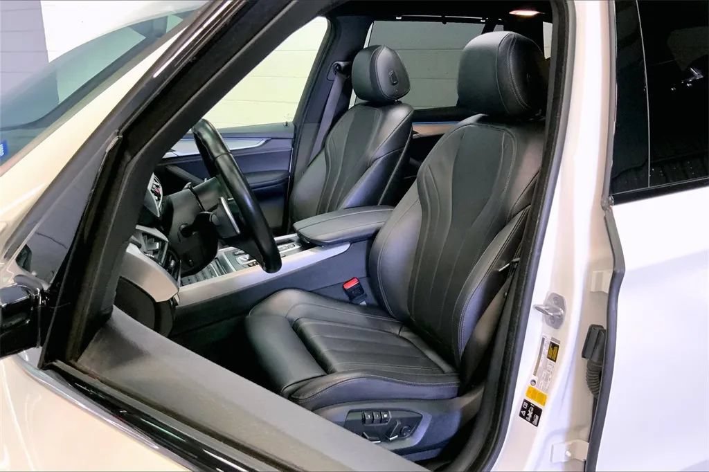 Used 2018 BMW X5 xDrive35i AWD/4WD image 18