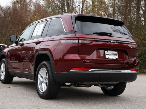 Used 2025 Jeep Grand Cherokee Laredo X w/ Trailer Tow Package image 4