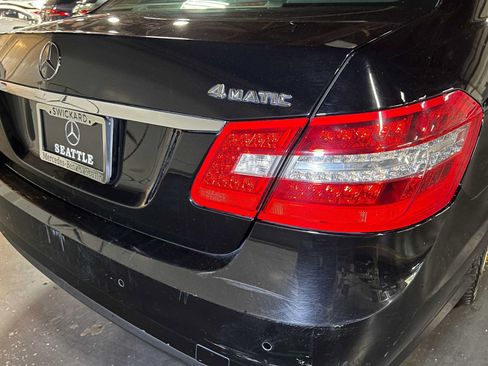 Used 2013 Mercedes-Benz E 550 4MATIC Sedan image 15