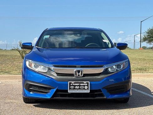 Used 2017 Honda Civic EX image 3