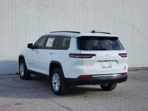 New 2025 Jeep Grand Cherokee L Laredo RWD image 3